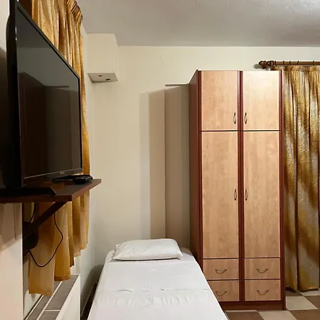 Nikos'S Apartment Ταξιάρχης Εξωτερικό φωτογραφία